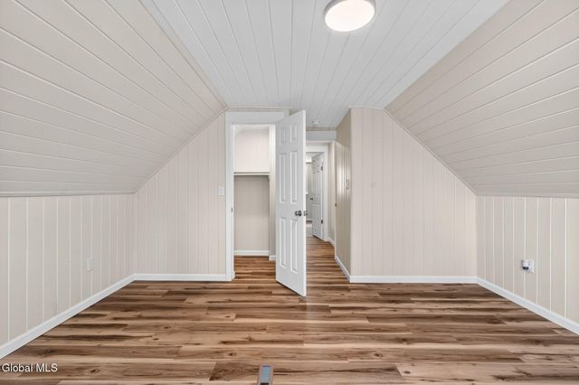 522 7th Avenue, Troy, NY 12182