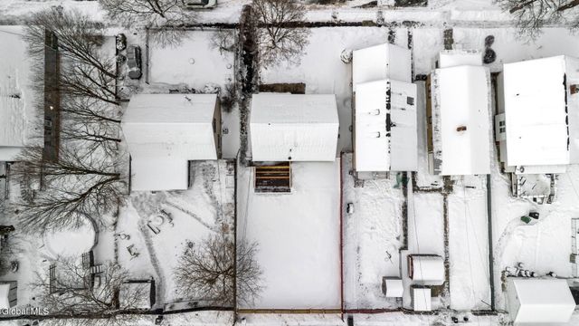 522 7th Avenue, Troy, NY 12182