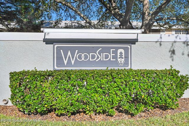 975 Sonesta Avenue NE 203, Palm Bay, FL 32905