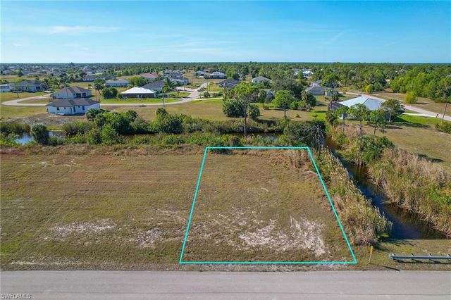 4202 NW 36th AVE, Cape Coral, FL 33993