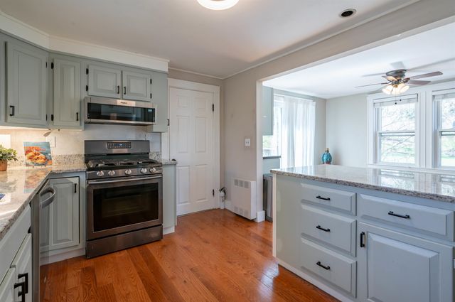 41 Main Street, Atkinson, NH 03811