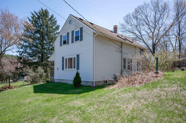 41 Main Street, Atkinson, NH 03811