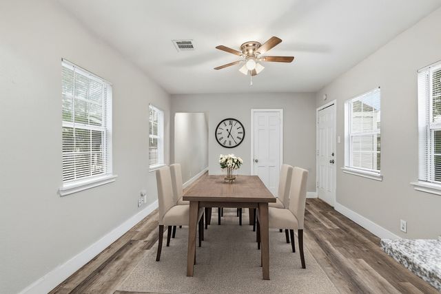 227 S Hampton Road, Dallas, TX 75208