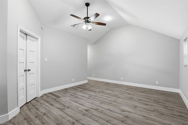 227 S Hampton Road, Dallas, TX 75208