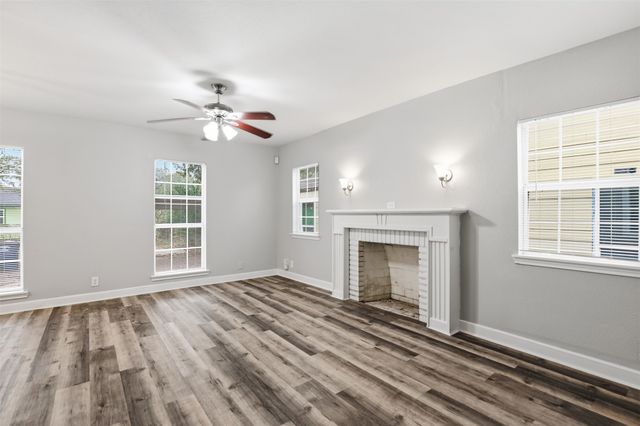 227 S Hampton Road, Dallas, TX 75208