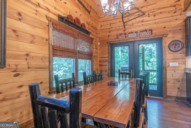 125 Sang Springs Trail, Cleveland, GA 30528