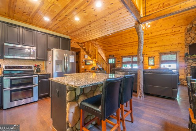 125 Sang Springs Trail, Cleveland, GA 30528