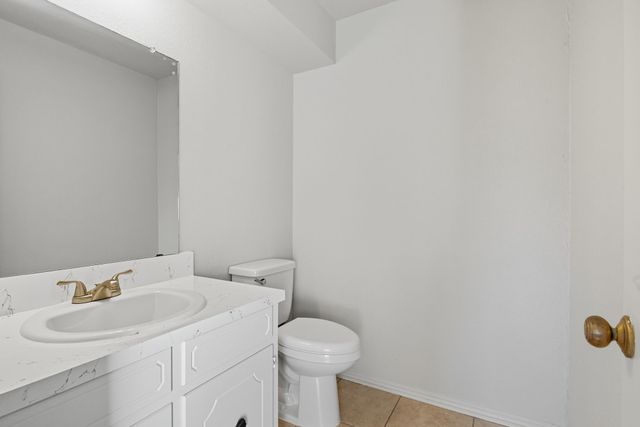 10304 Oak Creek Drive, Greenville, TX 75402