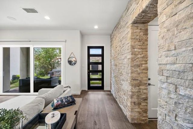 3207 Royal Courtside Avenue, Houston, TX 77082