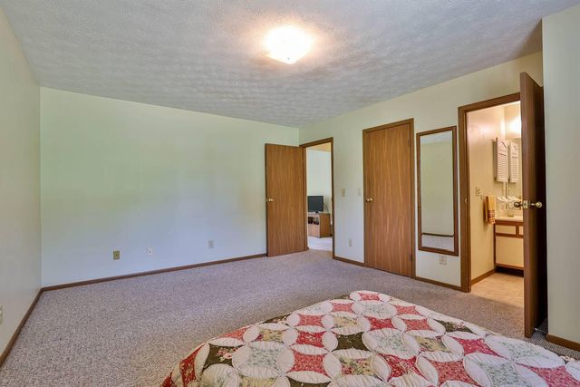 6828 Willow Creek Drive 6828 Willow Creek Drive, Dayton, OH 45424