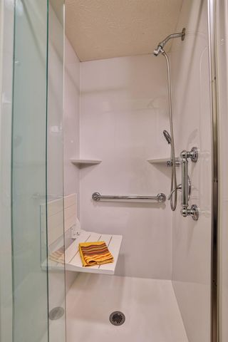 6828 Willow Creek Drive 6828 Willow Creek Drive, Dayton, OH 45424