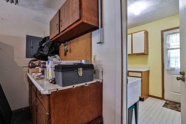 6828 Willow Creek Drive 6828 Willow Creek Drive, Dayton, OH 45424