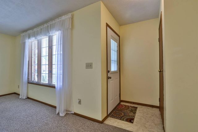 6828 Willow Creek Drive 6828 Willow Creek Drive, Dayton, OH 45424