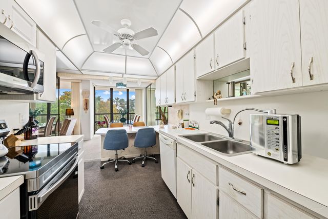 799 Jeffery Street 4050, Boca Raton, FL 33487