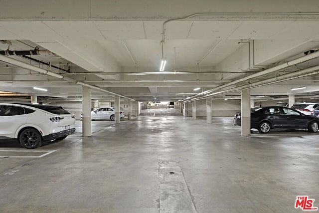 11970 Montana Avenue 207, Los Angeles, CA 90049