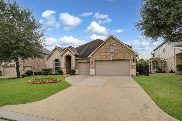 102 N Victoriana Circle, Spring, TX 77389