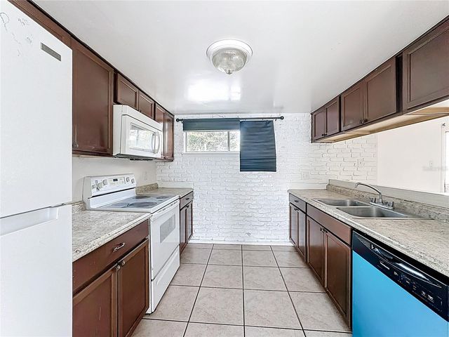 3968 CRAYRICH CIRCLE C3, Orlando, FL 32839