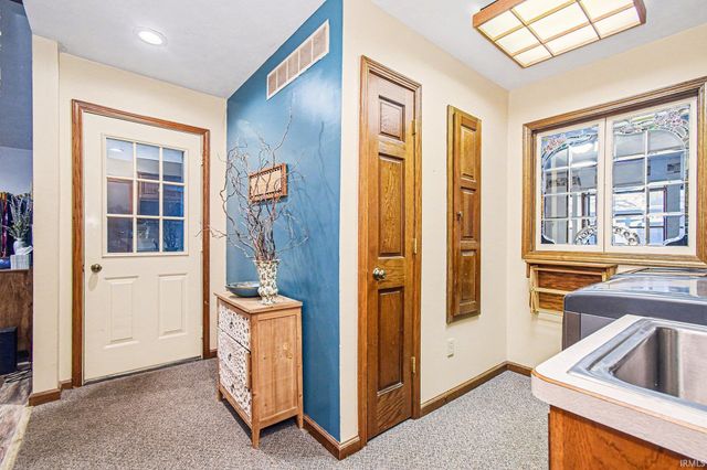 280 Gilliam Drive, Warsaw, IN 46580