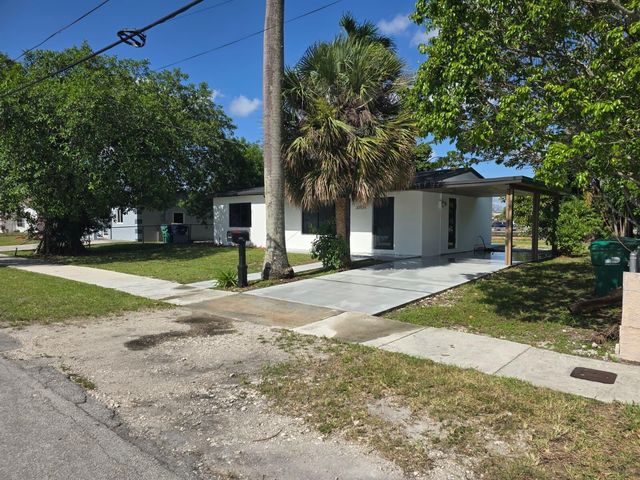 20520 NW 26TH Court, Miami Gardens, FL 33056