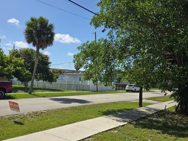 20520 NW 26TH Court, Miami Gardens, FL 33056