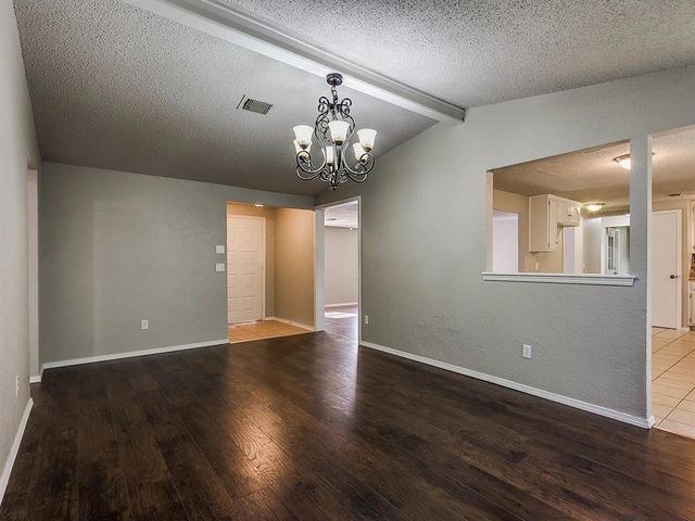 1300 San Fidel Lane, Edmond, OK 73003