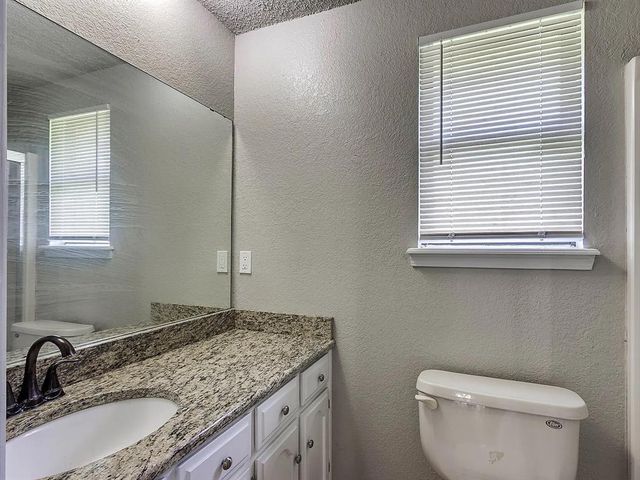 1300 San Fidel Lane, Edmond, OK 73003