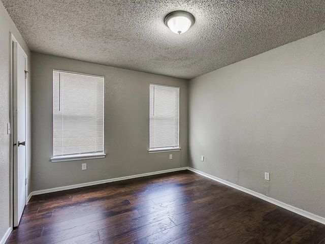 1300 San Fidel Lane, Edmond, OK 73003
