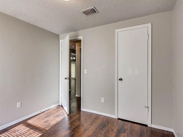 1300 San Fidel Lane, Edmond, OK 73003