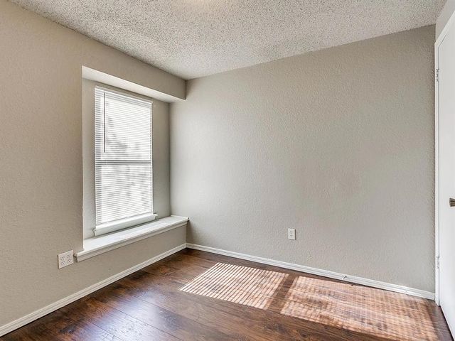 1300 San Fidel Lane, Edmond, OK 73003