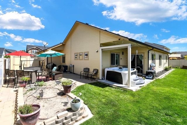 16 N Luke Loop, Nampa, ID 83651