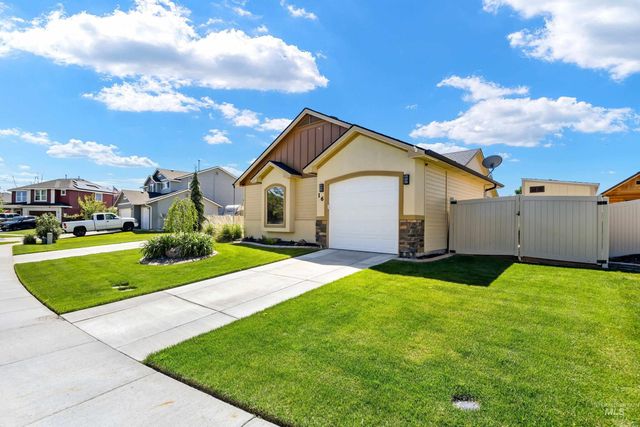 16 N Luke Loop, Nampa, ID 83651