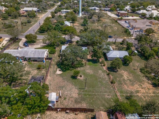 710 Fifth, Comfort, TX 78013