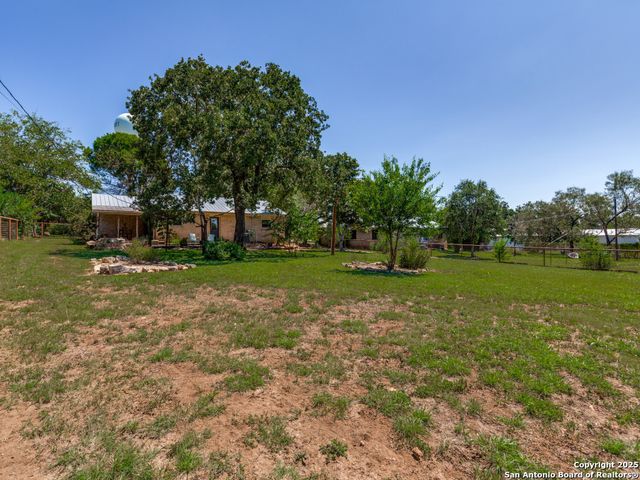 710 Fifth, Comfort, TX 78013