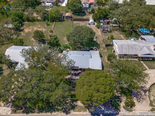 710 Fifth, Comfort, TX 78013