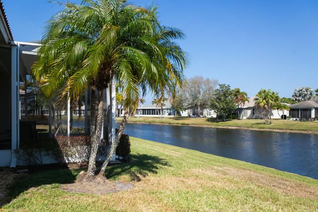 584 NW Lambrusco Drive, Port St. Lucie, Port St Lucie, FL 34986