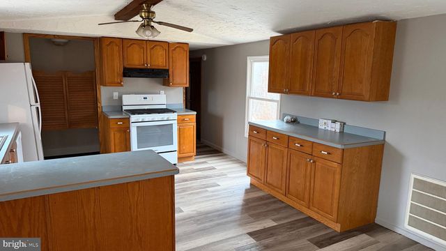 190 MIDWAY RD, York Haven, PA 17370