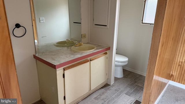 190 MIDWAY RD, York Haven, PA 17370