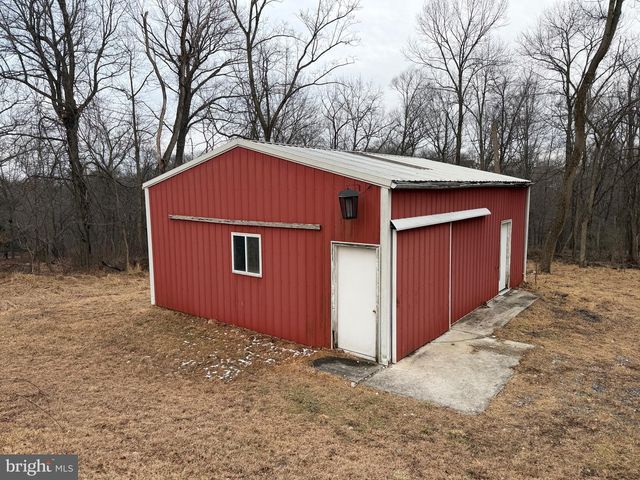 190 MIDWAY RD, York Haven, PA 17370