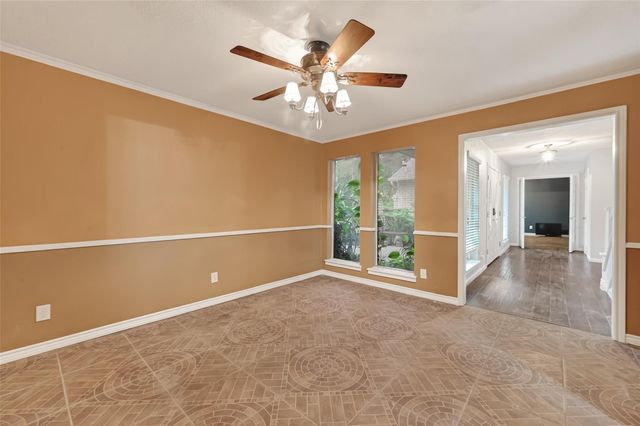 5711 Bermuda Dunes Dr, Houston, TX 77069