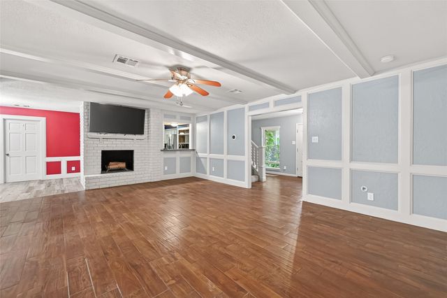 5711 Bermuda Dunes Dr, Houston, TX 77069