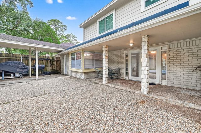 5711 Bermuda Dunes Dr, Houston, TX 77069