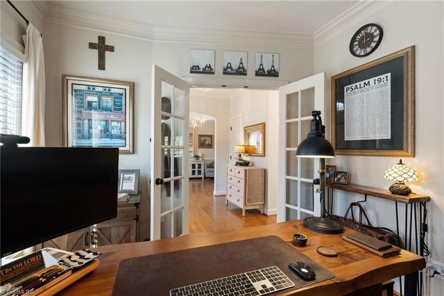 4855 Century Oaks Lane, Winston-salem, NC 27106