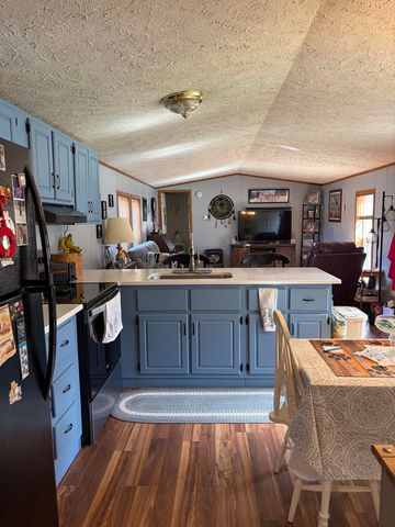 91 Crystal Springs Way, Somersworth, NH 03878