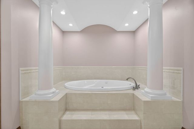 11024 Marilyn Terrace, Orland Park, IL 60467