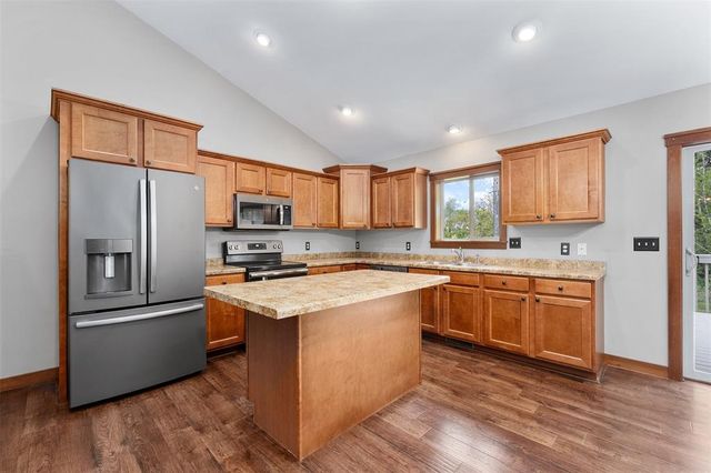 2544 Avery Lane, Altoona, WI 54720