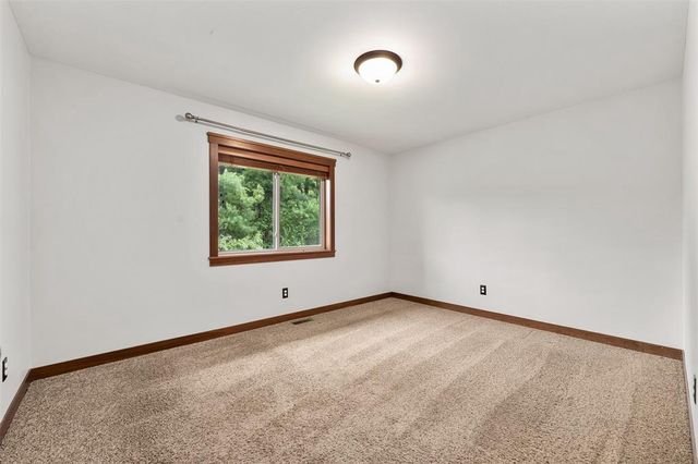 2544 Avery Lane, Altoona, WI 54720
