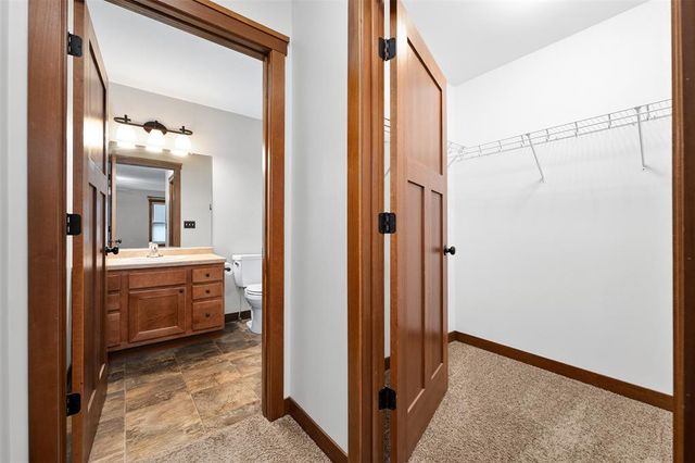 2544 Avery Lane, Altoona, WI 54720
