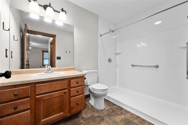 2544 Avery Lane, Altoona, WI 54720