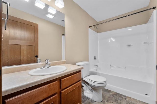 2544 Avery Lane, Altoona, WI 54720