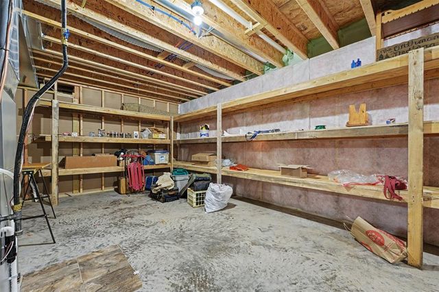 2544 Avery Lane, Altoona, WI 54720